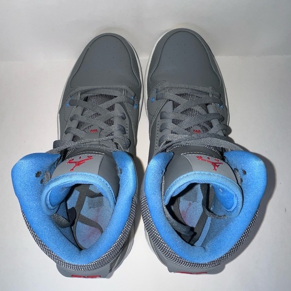 Nike Jordan’s Gray and Blue Legend with Red Accents Men’s Size 10 - Picture 5 of 7